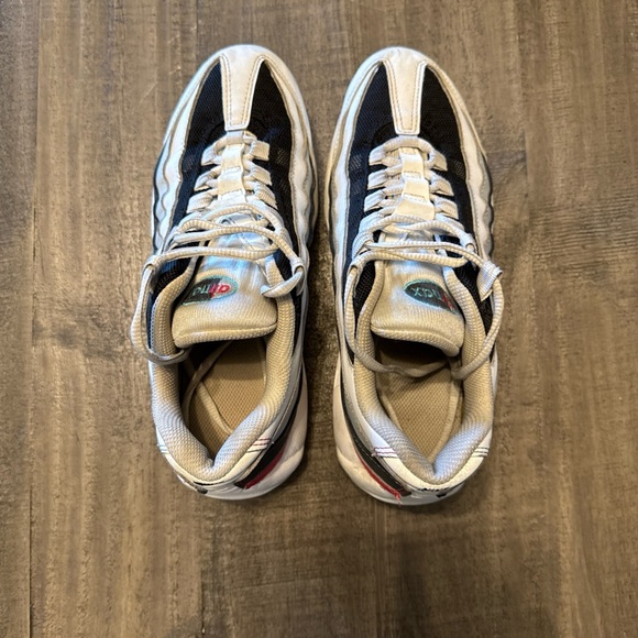 Nike Air Max 95 Recraft White Chlorine Blue CJ3906-102 Size 6.5y - Picture 7 of 10